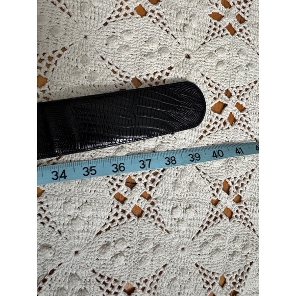 Ellen Tracy Black Embossed Leather Belt Sz M - Picture 8 of 8